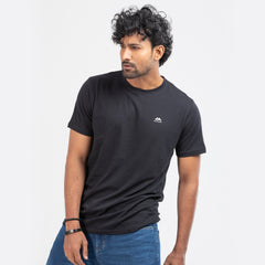 Round Neck Solid T-shirt - Black